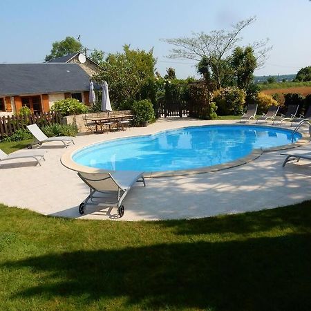 3 Self-Contained Gites With Pool And Games Room Saint-Georges-de-Noisné Exterior foto