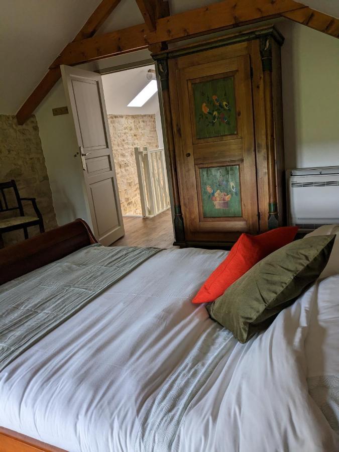 3 Self-Contained Gites With Pool And Games Room Saint-Georges-de-Noisné Exterior foto